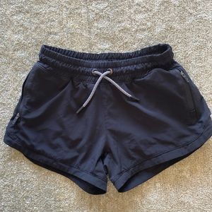 Athleta Girls shorts. Size M (8-10)